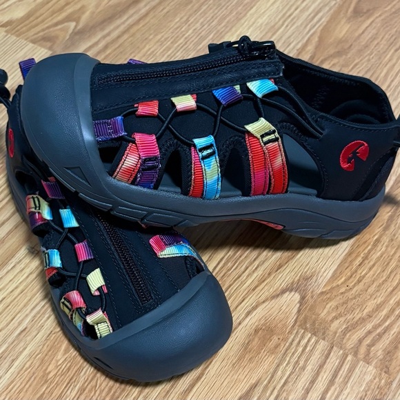 Colorful Billy footwear Kids Shoes with Black Base size 3 - Picture 1 of 6